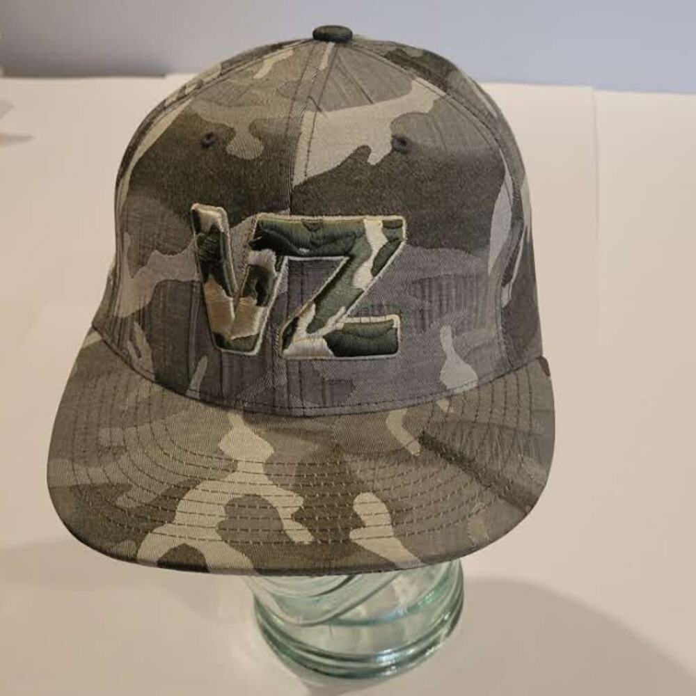 Vintage VonZipper Von Zipper khaki camo hat Flexfit size S-M